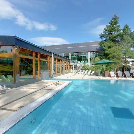 Hotel Sonnenhuegel 3*